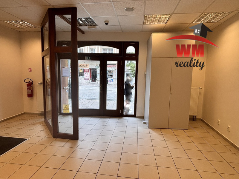 Pronájem obchodních prostor v centru Karlových Varů