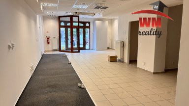 Pronájem obchodních prostor v centru Karlových Varů