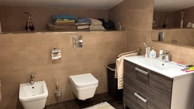 Dům na podnikání, bydlení či pronájem apartmánů Svatošské skály