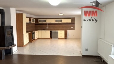 Prodej rodinného domu v Bochově vhodný i na investici