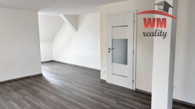 Pronájem větší garsonky v Chodově