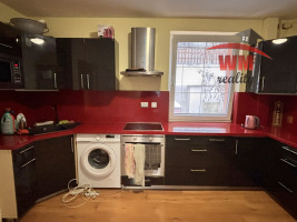 Pronájem bytu 2+1 kousek od centra se zahradou